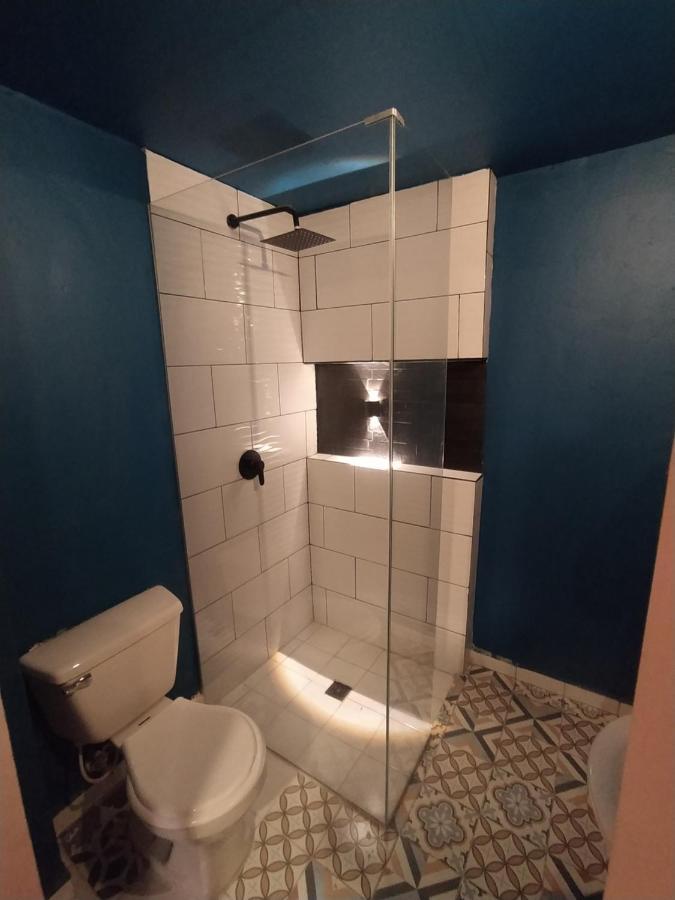 Casa Primavera Hostal Меделин Екстериор снимка
